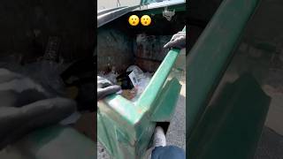 They were coming back for this 😮 #dumpsterdiving #viral