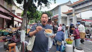 How Much Food Does $10 Really Get You China? (China’s Most Ancient Morning Market)