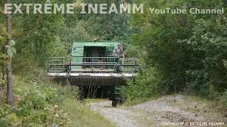 Une JOHN DEERE à l’assaut de la montagne !! Moisson de l’extrême