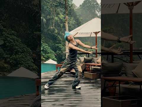 #WaitOnMe #Kai โโ @weareoneEXO โโ @SMTOWN