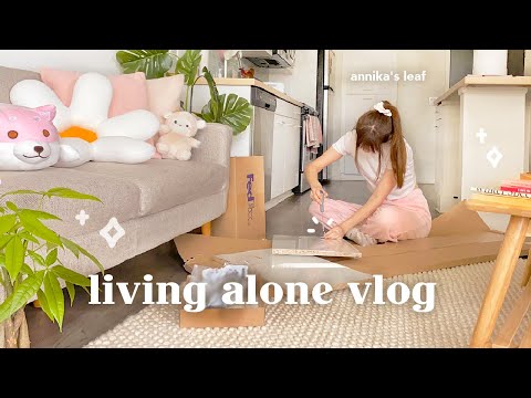 productive week living alone 🌸🌿 new furniture, parent visit, working on my small business 🧀