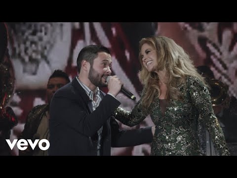 Lucero, Banda Los Sebastianes De Saúl Plata - Mírame (En Vivo)