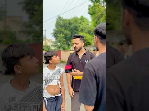 😱पागल ने फ़ोन को देखकर क्या किया🥹😱 #shorts #motivation #viralshorts #trendingshorts #ytshorts