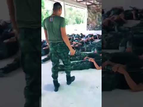 വളരെ Tough ആയിട്ടുള്ള ഒരു Military training #trendingshortvideo #facts#militarylife#soldier#r2media