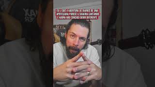 Shakira cantando abertura de Diários de uma Apotecária?