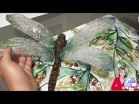 Cuadro con Cartón y BOLSAS PLÁSTICAS
