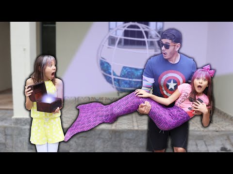 MINHA AMIGA VIROU UMA SEREIA AQUรTICA / MY FRIEND TURNED INTO A MERMAID