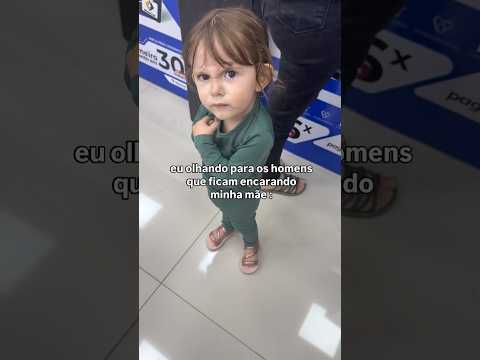OLHANDO OS HOMENS QUE ENCARAM A MAMAE
