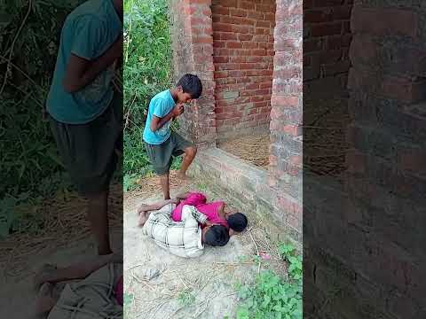 aisi kaun si chij hai jo bacchon ko dara rahi hai #vishal #comedy #funny #shortvideo