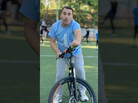 Bak benim babam bana bisiklet aldı