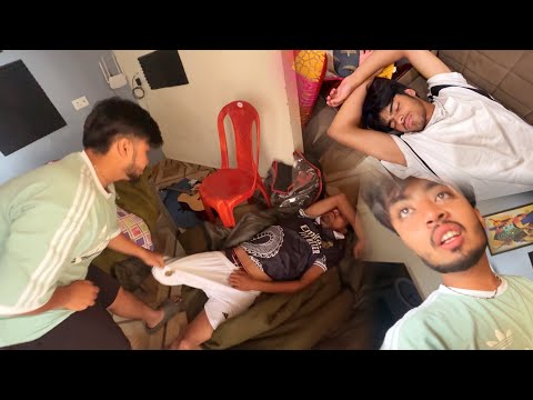 Khachha Khol Diya Neend Mein 😱