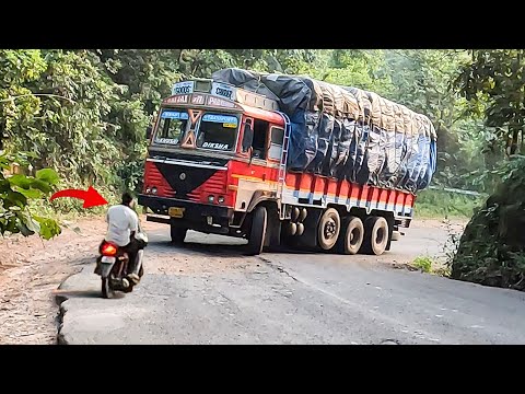 Truck Load Gear Failed - Truck Driver Difficulties - Truck Videos - Lorry Videos