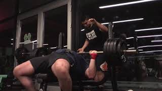 200kg bench (raw)