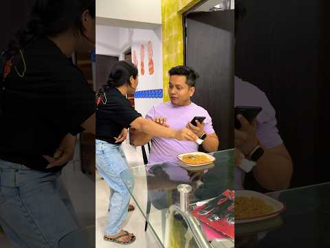 जब घी सीधी उँगली से ना निकले?? #shorts #deepeshyadav #ashortaday #comedyvideo #funny #tangetange