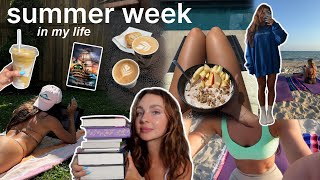 chatty facetime SUMMER VLOG: beach yoga, book haul, work, procrastination, pet spiders.. :)