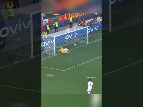 لحظات مضحكة غير مسبوقة في كرة القدم وأخطاء فادحة 🤣⚽️.  #2