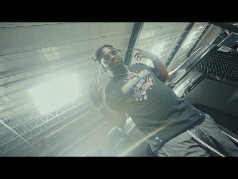 Rio Da Yung Og & YN Jay - Ripped Jeans (Official Video)