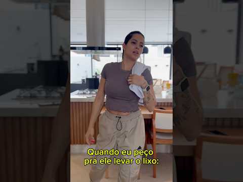 Quando eu peço pra ele levar o lixo 🤡😂