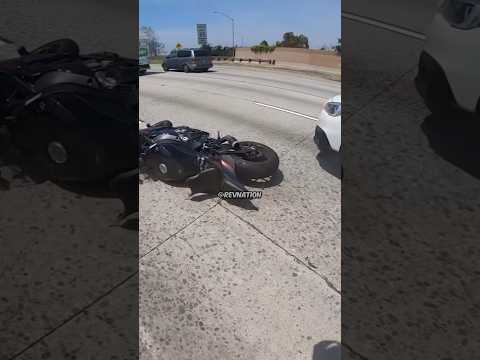 He Hit Him And Tried To Run Away?๐คฏ Credit:@motocrimson
