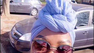 Comment J’attache mon foulard de grande dame