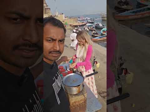 Foreigner chai wali at assi Ghat, varanasi 🤯!! #shorts