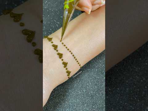 Beautiful easy Mehndi design// simple Mehndi design #mehndi #henna