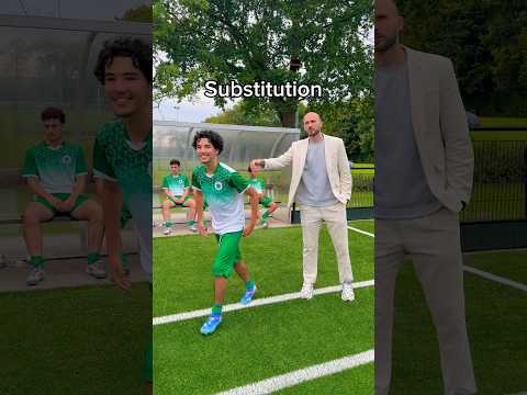 Have you ever had a coach like that? 🤫 #football #soccer #coach #koenzitoen #penalty #panenka