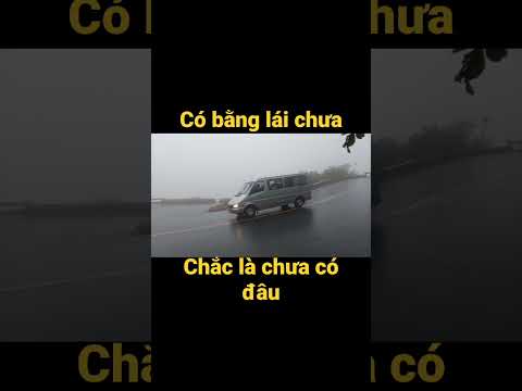 phát hiện chiếc xe lò dò đổ đèo trong sương mù dày đặc, video full trên kênh @NBGReview #shorts