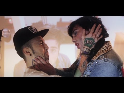 Fedez - CIGNO NERO *PARODIA UFFICIALE* - hmatt
