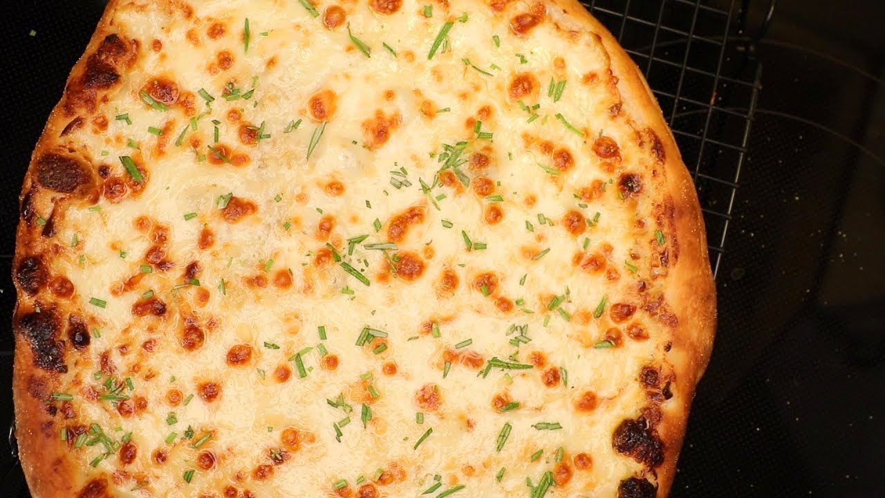 White Pizza That's Actually Good