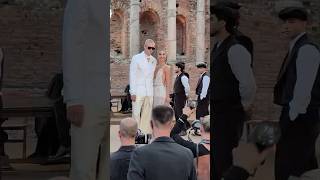 #Haaland y su novia Isabellaa Haugseng Johansen en el show de Dolce&Gabbana