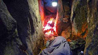 Solo Winter Camping at Bushcraft Survival Shelter in the Wilderness - Nature Sounds, Diy, Asmr