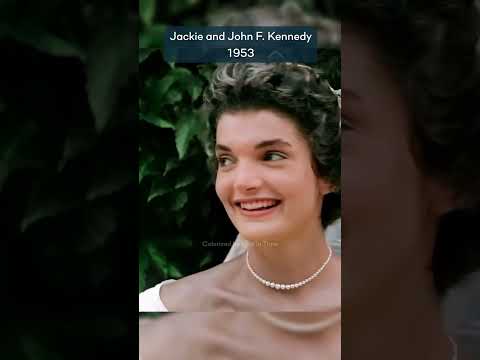 Jackie Kennedy and John F. Kennedy’s wedding in 1953❤️