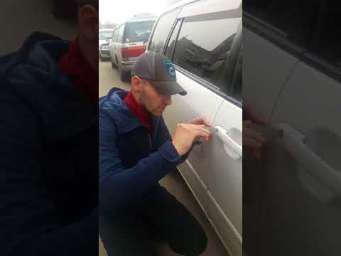 Вскрытие автомобиля Toyota Corolla Fielder 2003 года выпуска