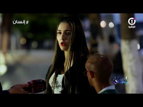 حبسك صحفي يدير معاك لقاء في وسط الحوار دخل شخص و الصحفي تعامل بطريقة سيئة