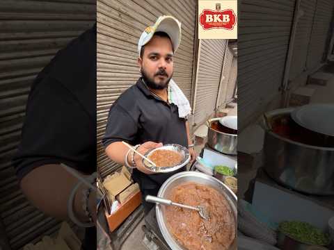 मात्र 5 /- रुपए मैं 😳 भइयाँ ने दिया फुल प्लेट देसी घी का हलवा 😱￼￼#food #foodie #foodnerd #ytshorts