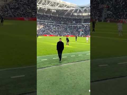 “Mister vai a casa!” La richiesta a Thiago Motta, sentite cosa risponde..😱🤍🖤 #shorts #juventus