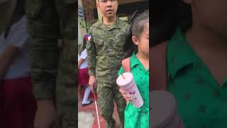 First time mahatid ni Captain blind ang mga anak sa school.