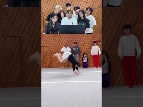 Who can do this⁉️😱