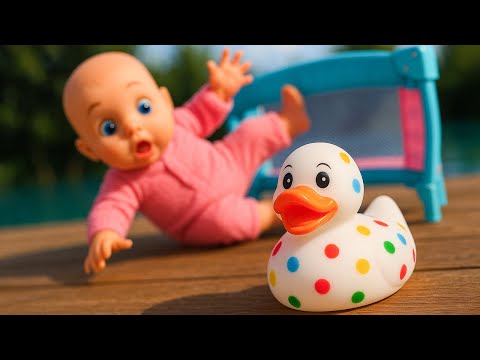 Кукла Аннабель уронила свою игрушку и сильно расстроилась! 🦆 История с уточкой