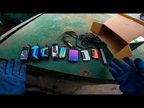 Как я зарабатываю лазая по мусоркам ? Dumpster Diving RUSSIA #54