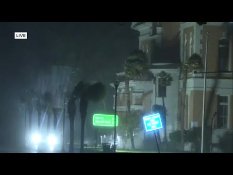 Hurricane Helene moving through Live Oak, Florida