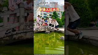 School Teacher’s Epic Jump Over Drain Leaves Everyone Surprised 😂🏃‍♂️