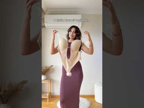 Dekolte korsesi deniyorum 😇 #korse #shortvideo #kombin #outfitideas