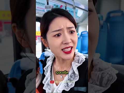 Çocuğun yemeğini yiyen amcanın komik anı 😂🍢😳