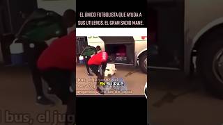 El Futbolista que Prefiere Ayudar a Miles en Lugar de Ostentar