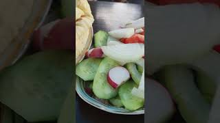 A delicious lunch at the neighbors'. (Очень вкусный обед у соседей).