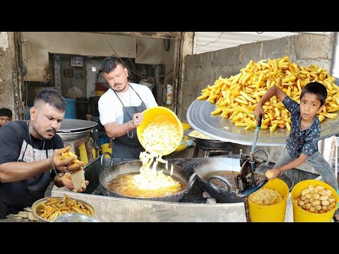 SUPER CRISPY FRENCH FRIES | Hardworking man with their Kids Selling Street Style French Fries