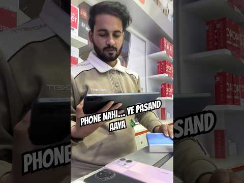 iPhone 16 Ya Pixel 10? Customer Ruk Gaya… Wajah Phone Nahi Thi 😳| Store Story #armanbakshi #shorts