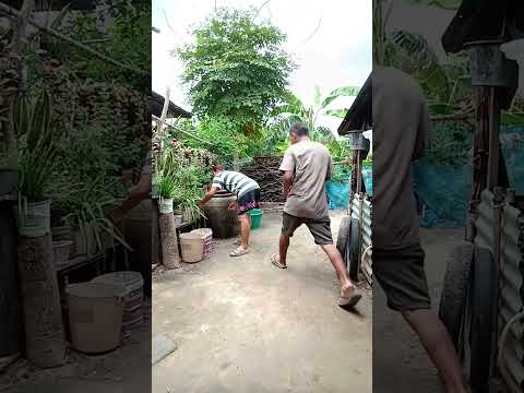 อยู่เฉยๆไม่เป็นรึไง #คนไทยเป็นคนตลก55555 #funny #funnyshorts
